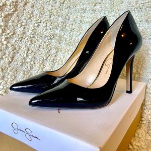 Used once patent leather high heel shoes